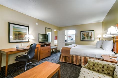Quality Inn & Suites Reviews, Deals & Photos 2024 .